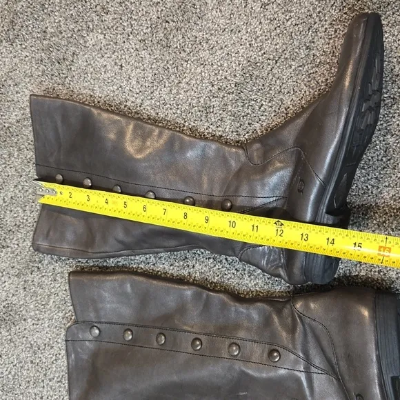 Born Women Tall Riding Boots shoes sz 9