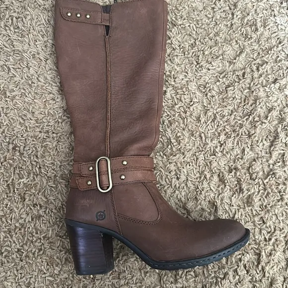Born | Women’s D51206 NOLAH Equestrian Brown Leather Riding Boots | 7