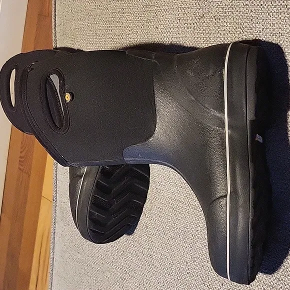 Boy Bogs Size 5 Youth