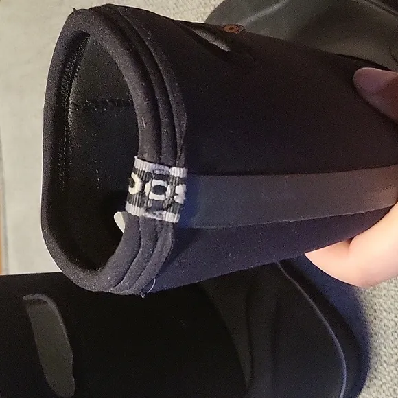 Boy Bogs Size 5 Youth