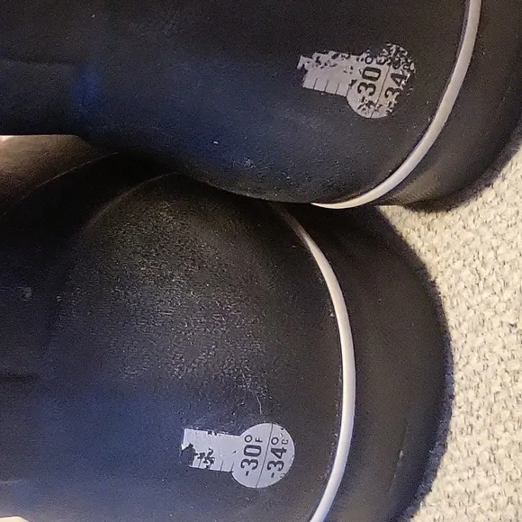 Boy Bogs Size 5 Youth