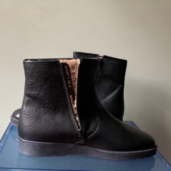 Brand New Men's Leather Upper Fur Lined Zip Winter Boots