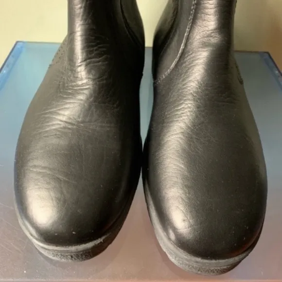 Brand New Men's Leather Upper Fur Lined Zip Winter Boots