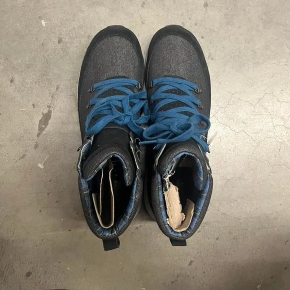 Brand new merrell hiking boots