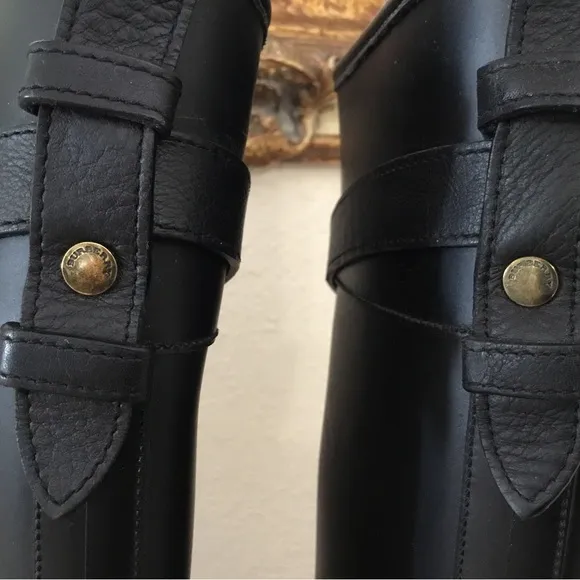Burberry Belted Equestrian Rain Boots size 36