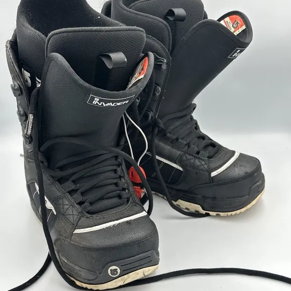 BURTON Invader Black Snowboard Boots Men's Size 8 US Snow Winter Lace Up