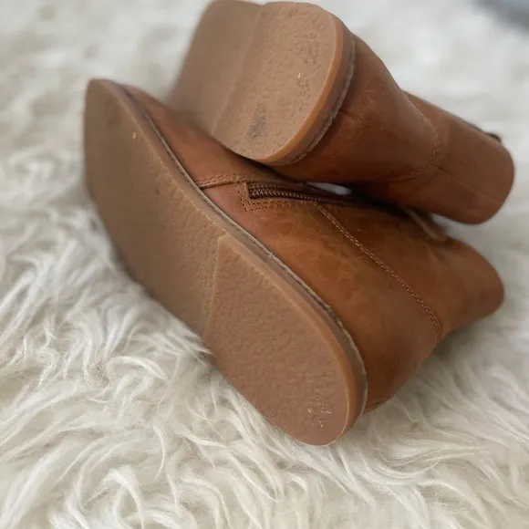 Camper Leather Boots Kids size 1