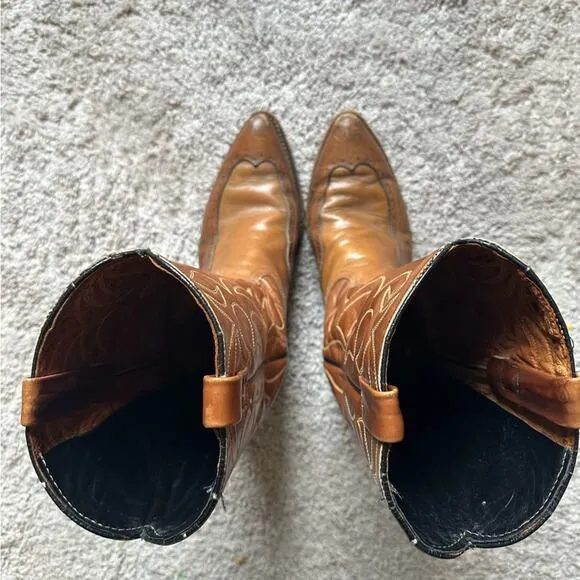 CAT’S PAWS Western Cowboy boots Men’s size 10.5 Cognac Brown Leather color