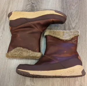 Chaco Spice Borealis Mid Waterproof Insulated Storm Boots. Size 8.5