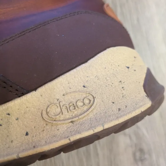 Chaco Spice Borealis Mid Waterproof Insulated Storm Boots. Size 8.5