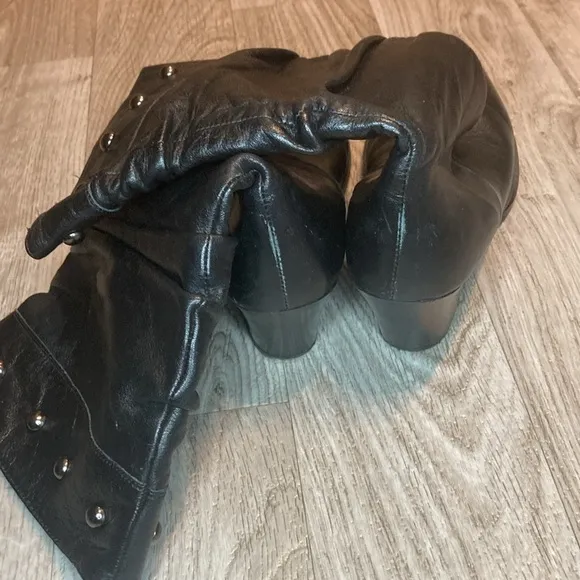 Cheo Woman’s Leather Cowboy Style Boots Size 39