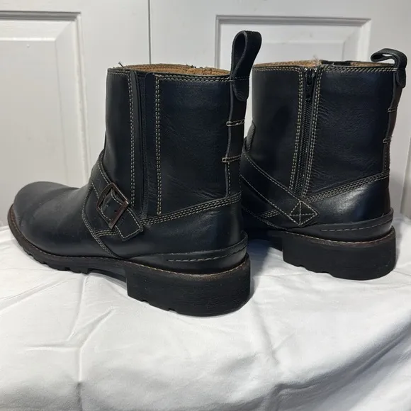 Clark’s EUC Black Leather Men's Boots