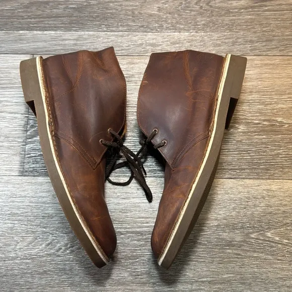 Clarks men’s chukka boots size 11 (d192)