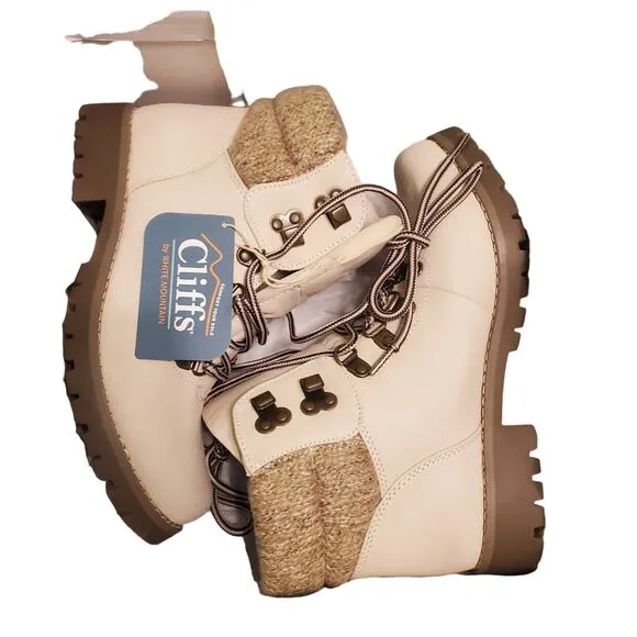 Cliffs by White Mountain Pathfield Winter White Lace Up Ankle Boots Size 6M NIB