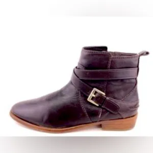 COACH Lannah Ankle Booties Boots Women’s 5.5 B Regular Width Leather? I think