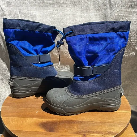 Columbia Big Kids’ Powderbug Plus II Snow Boot Size 4