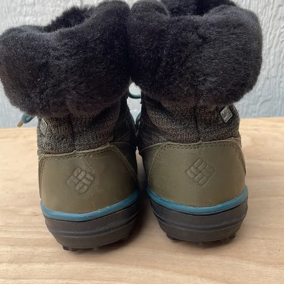 COLUMBIA Heavenly Chimera Womens Winter Boots size 6