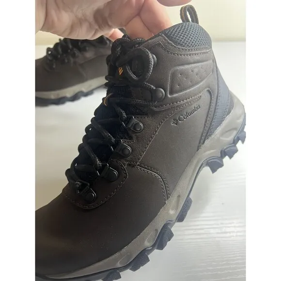 Columbia Men’s Newton Ridge Plus II Waterproof Hiking Boots Cordovan Size 7