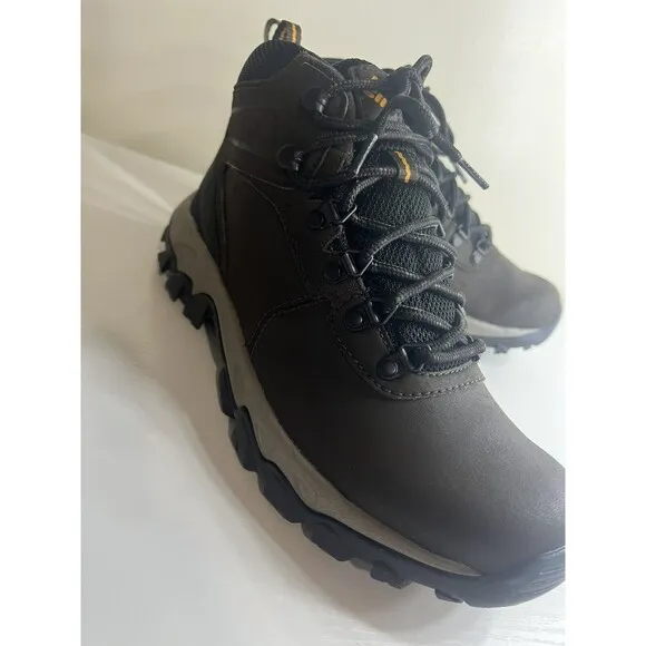 Columbia Men’s Newton Ridge Plus II Waterproof Hiking Boots Cordovan Size 7