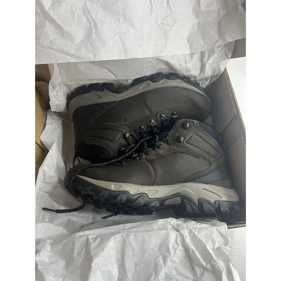 Columbia Men’s Newton Ridge Plus II Waterproof Hiking Boots Cordovan Size 7