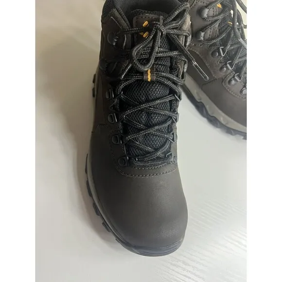 Columbia Men’s Newton Ridge Plus II Waterproof Hiking Boots Cordovan Size 7