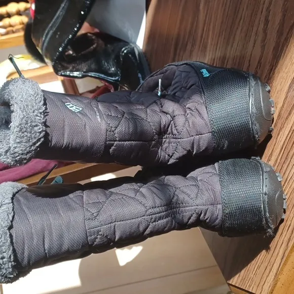 COLUMBIA Waterproof 200 Gram Insulation Winter Boots Teal Black Womens Size 7