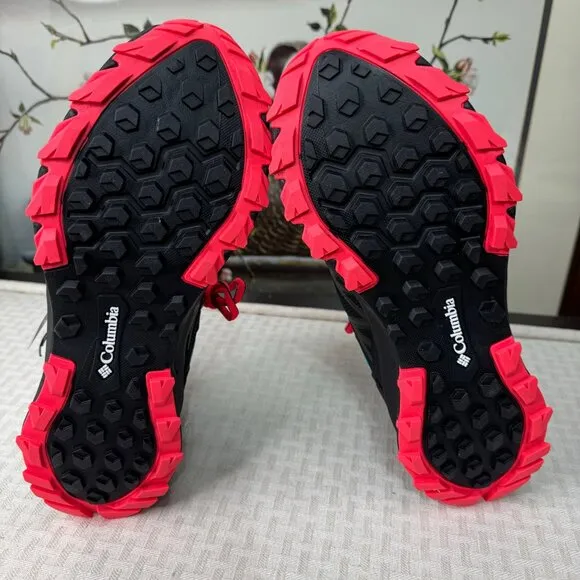Columbia Womens Peakfreak II Mid Outdry Hiking Boots Size 11 Black/Red Ortholite