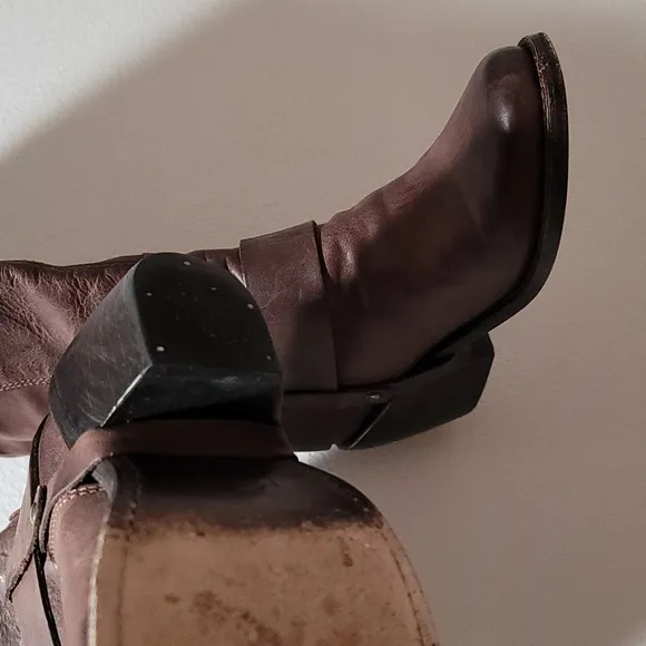 COPY - DOLCE VITA COWBOY WESTERN BOOTS LEATHER TALL CHOCOLATE EQUESTRIAN HEELED…