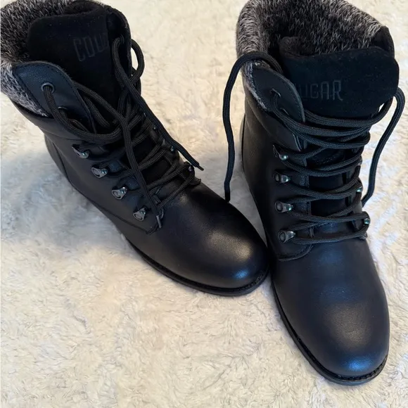 Cougar Derry Black Lace-Up Hiking Ankle Boots. Size 8New in Box.