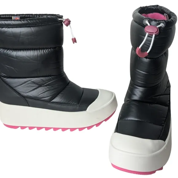 Cougar Meteor Pull On Insulated Quilted Cold Weather Boot in Black Matte.Size 10