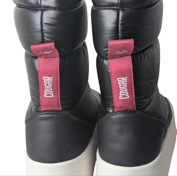 Cougar Meteor Pull On Insulated Quilted Cold Weather Boot in Black Matte.Size 10