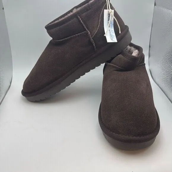 CUSHIONAIRE Women's COZY Genuine Suede Ankle Snow Boots SIZE 9.5 WIDE CHOCOLATE