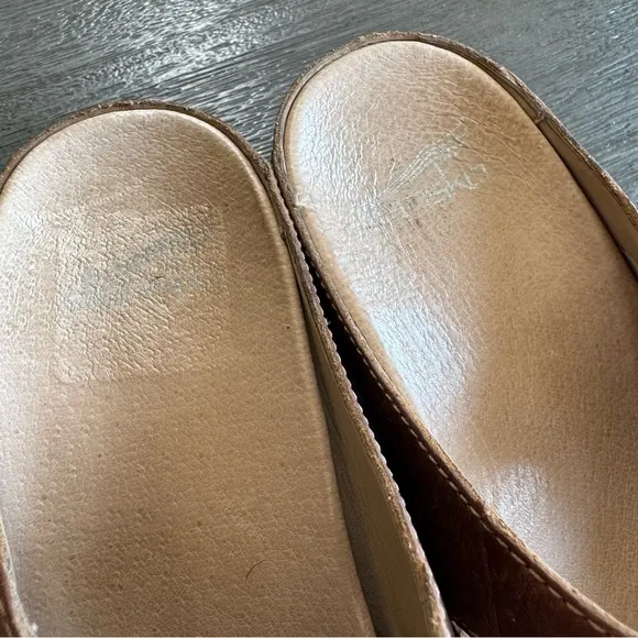 Dansko Britney Clogs Brown Leather Shoes 38