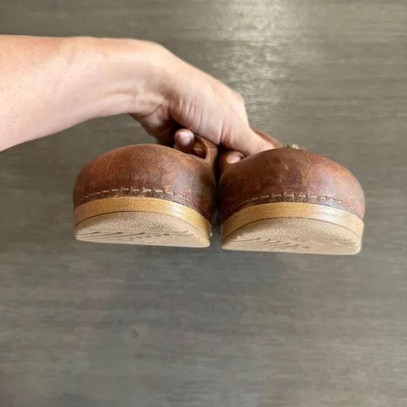 Dansko Britney Clogs Brown Leather Shoes 38