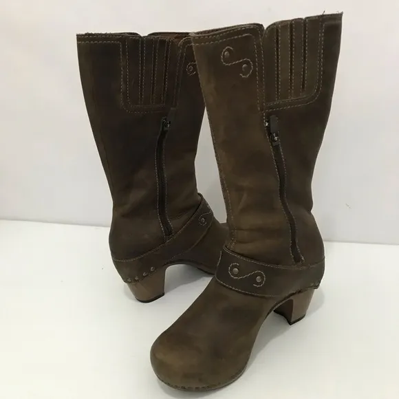 Dansko Brown Leather Handcrafted Boots Size 36
