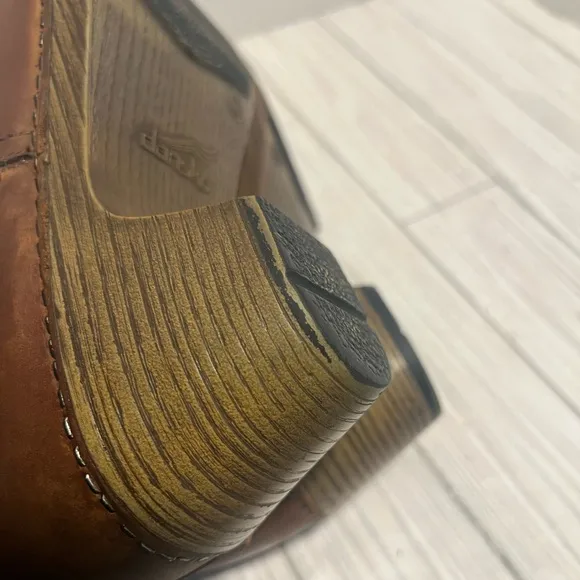 Dansko Max Ankle Boots Brown Distressed Leather Size 38 7.5