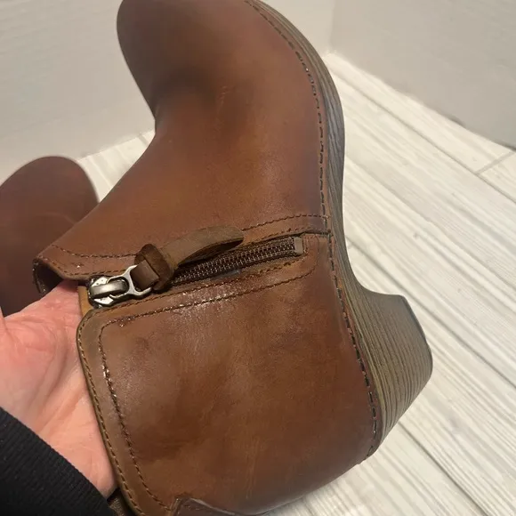 Dansko Max Ankle Boots Brown Distressed Leather Size 38 7.5