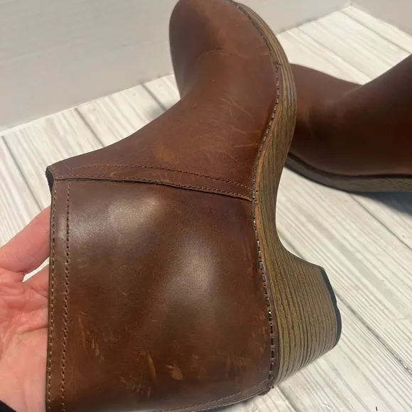 Dansko Max Ankle Boots Brown Distressed Leather Size 38 7.5