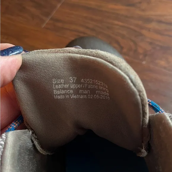 Dansko Paulette Taupe Suede WPF Boot, Hiking/Winter-Size Euro 37, US 6.5/7
