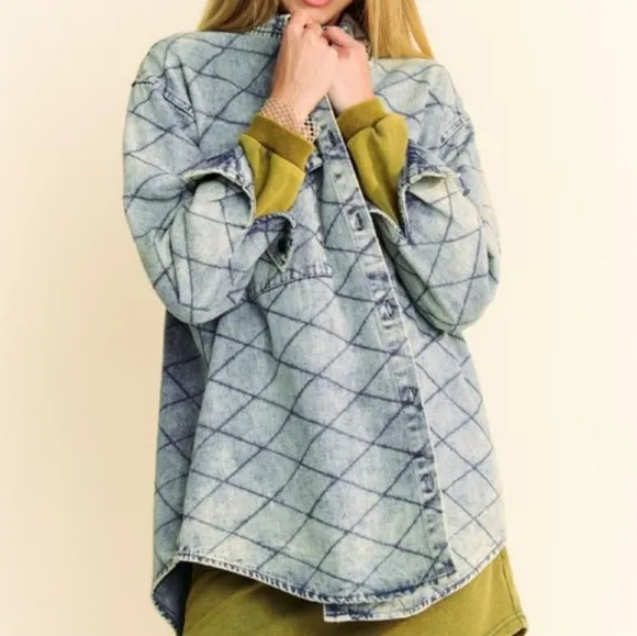 DAVI &amp; DANI Denim Shacket Diamond Quilted High Low Oversized Jean Shirt Jacket