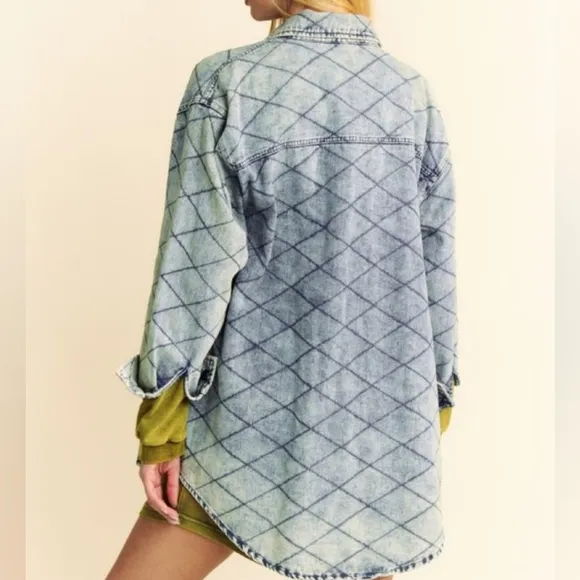 DAVI &amp; DANI Denim Shacket Diamond Quilted High Low Oversized Jean Shirt Jacket