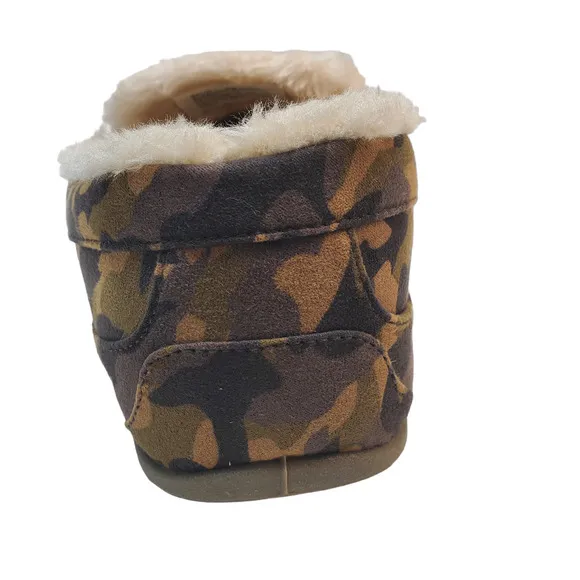 Deer Stags Mens  Shoes Spun Faux Fur Cozy Moccasin Slippers Brown Camo 9M