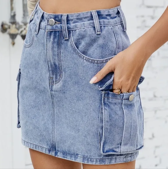 Denim Blue Jean Skirt Mini 90s Retro Button Cargo Side Pocket High-Rise Waist