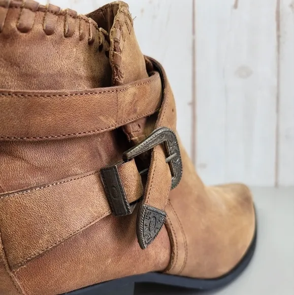 Dingo Western Boho 90's Leather Buckle Ankle Cowgirl Heeled Booties Brown 7M