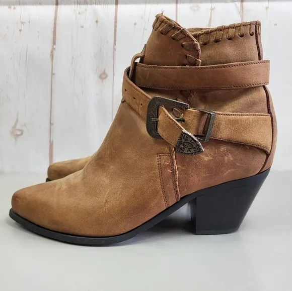 Dingo Western Boho 90's Leather Buckle Ankle Cowgirl Heeled Booties Brown 7M