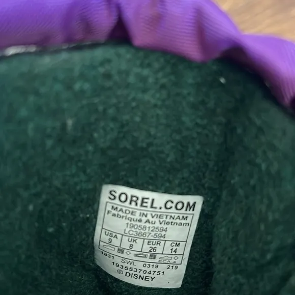 Disney x Sorel Flurry Frozen Anna Snow Boots Size 9