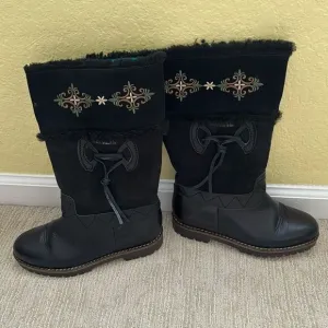 Dival Women’s Leather &amp; Suede Winter Boots, Size 39