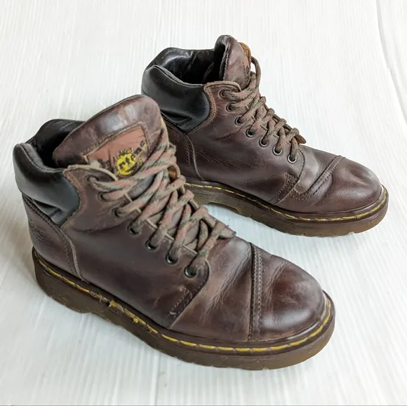 DOC MARTENS 8072 Vintage MIE brown leather high top chunky hiking boots