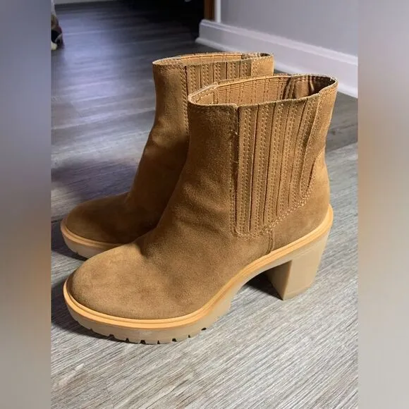 Dolce Vita Chelsea Boots Heels Caster Suede Chestnut Brown Winter New Size 8
