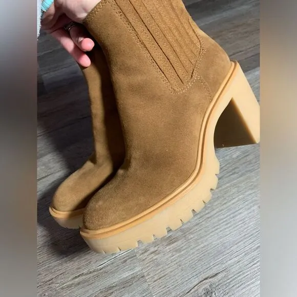 Dolce Vita Chelsea Boots Heels Caster Suede Chestnut Brown Winter New Size 8
